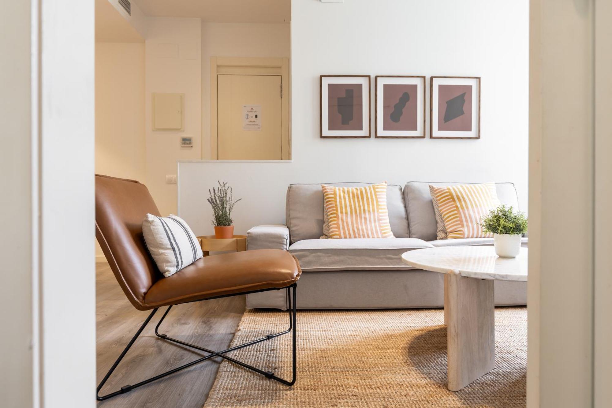 Deco Apartments Barcelona-Sants Apartment Barcelona